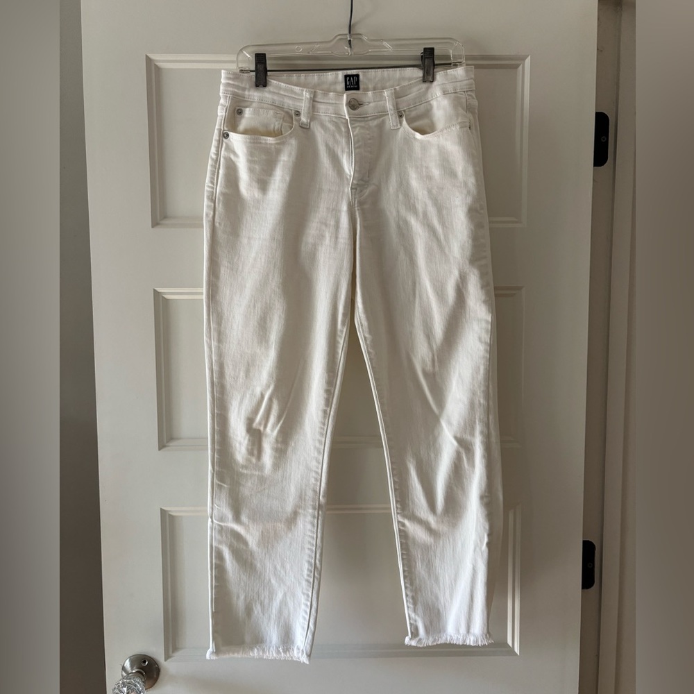 Gap White Straight Leg Jeans Size 29